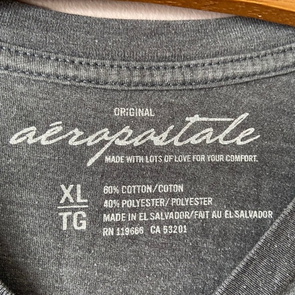 ✨3/$20✨ Aeropostale Women’s Grey Short Sleeve Tee - Picture 2 of 8